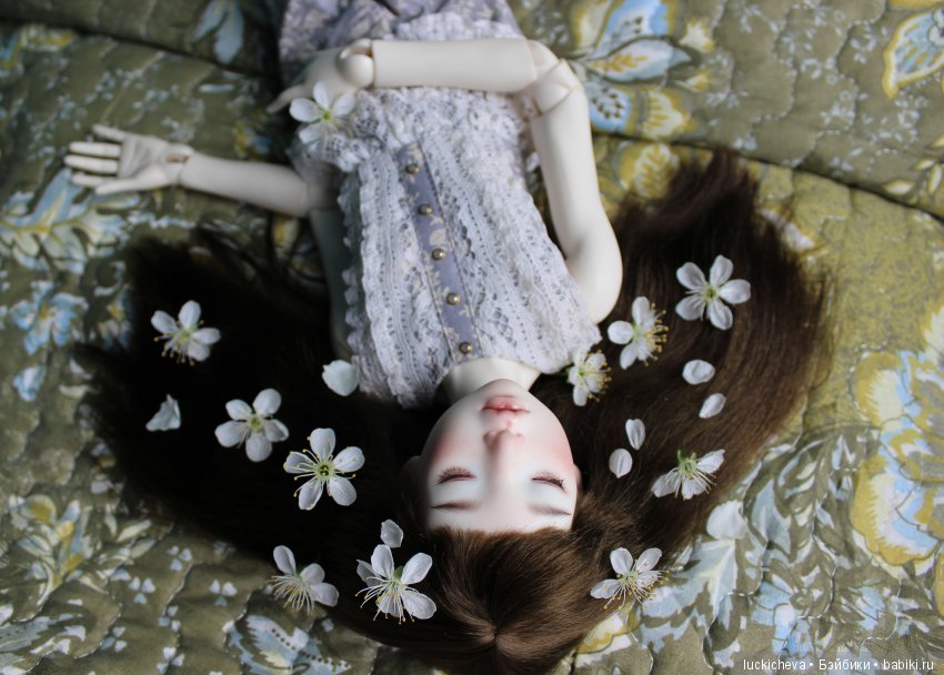 Файлин - весенняя фея. Цвет весны, белоснежно-нежный, прекрасный и быстротечный