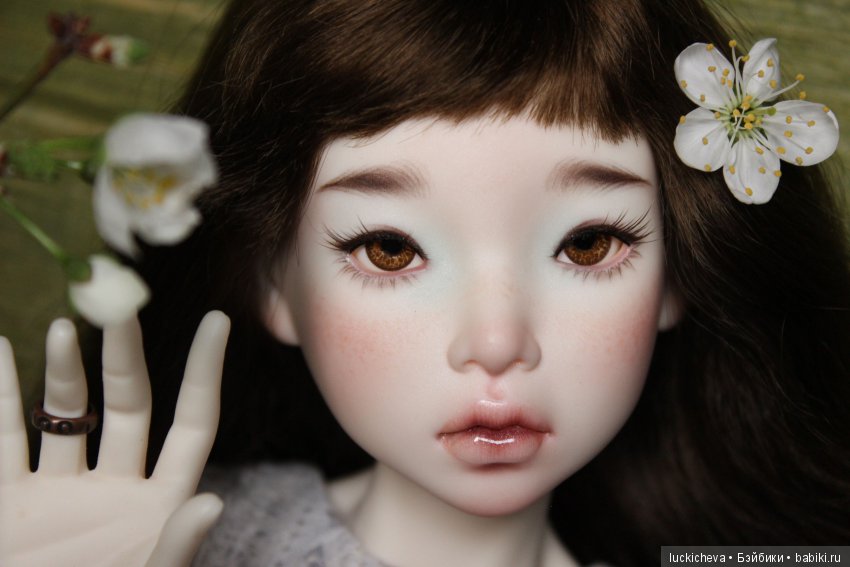 Файлин - весенняя фея. Цвет весны, белоснежно-нежный, прекрасный и быстротечный