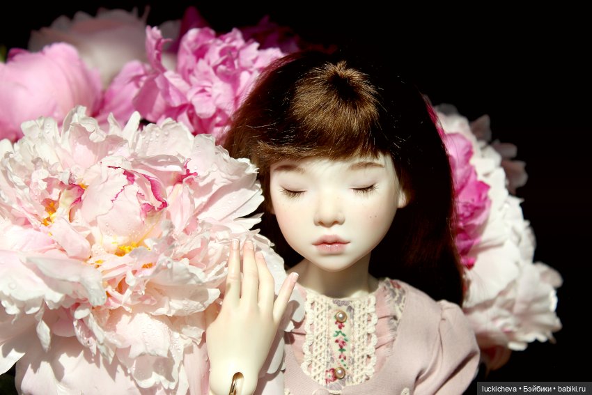 Файлин, Шикарная Пионовость и Пионовая Шикарность