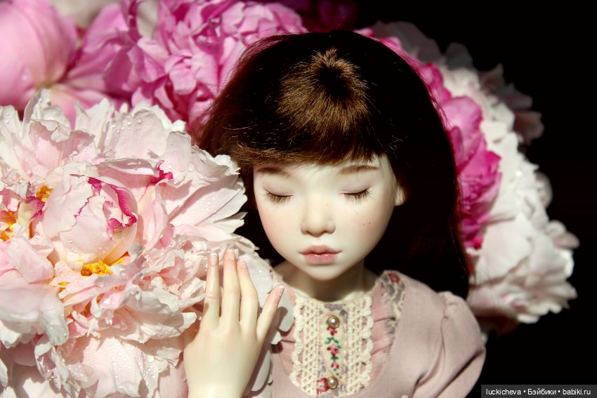 Файлин, Шикарная Пионовость и Пионовая Шикарность