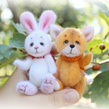 Зайчонок и Лисёнок на осенней прогулке