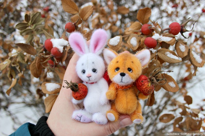 Зайчонок и Лисёнок встречают свою первую зиму | Бэйбики Зайчонок и Лисёнок встречают свою первую зиму