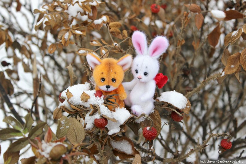 Зайчонок и Лисёнок встречают свою первую зиму | Бэйбики Зайчонок и Лисёнок встречают свою первую зиму