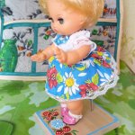Подставка для куклы.
