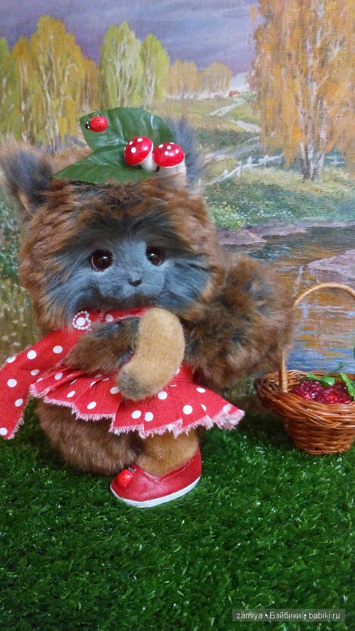 Игрушка ручной работы малышка белочка Долли