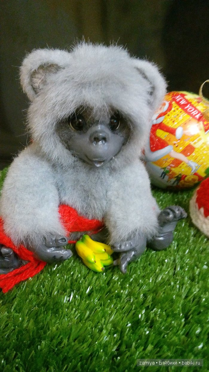 Мими-Помощник Санты моя авторская игрушка ручной работы обезьянка (фото 7)