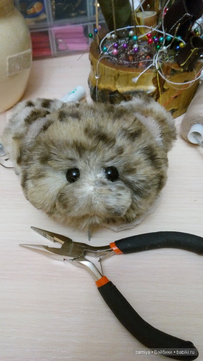 Люк маленький снежный барс (фото 8)