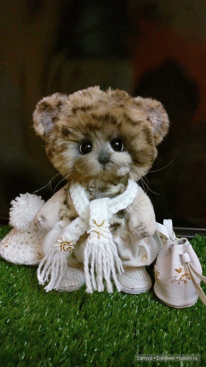 Люк маленький снежный барс (фото 3)