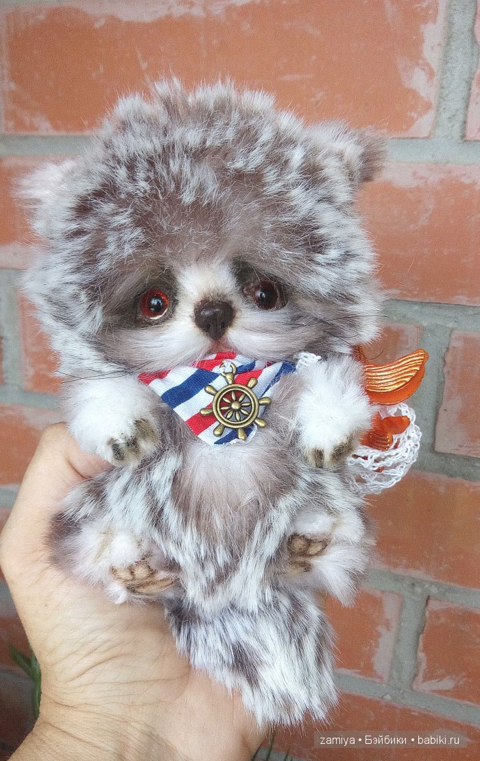 Марсель - котенок с Золотой рыбкой. Игрушка ручной работы