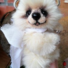 Мишка тедди Пуф, любитель охоты на бабочек