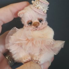 Розовая мишка Мася