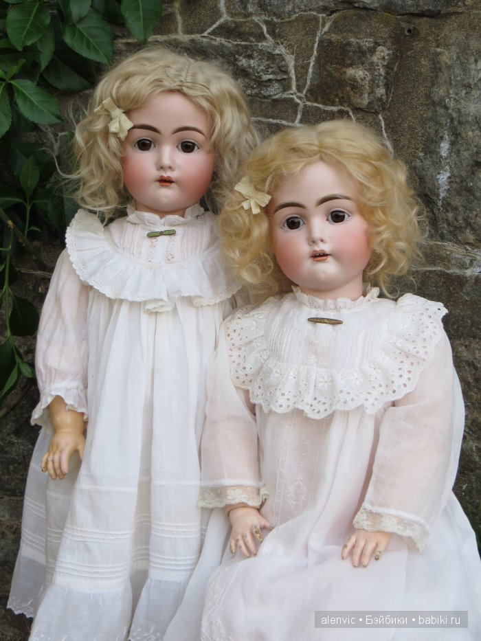 Антикварные куклы. Сестры 192