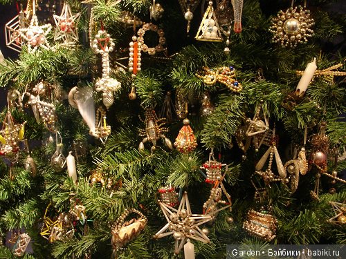 Любовь к ёлочным игрушкам, или путешествие за кратковременной красотой