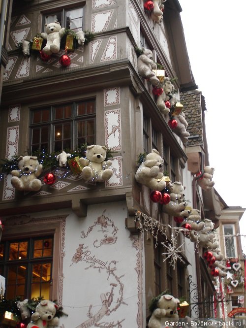 Любовь к ёлочным игрушкам, или путешествие за кратковременной красотой