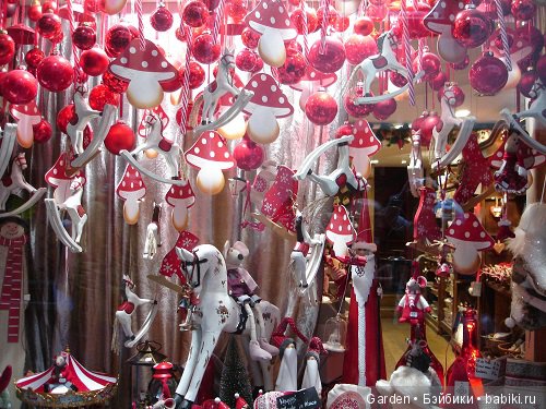 Любовь к ёлочным игрушкам, или путешествие за кратковременной красотой