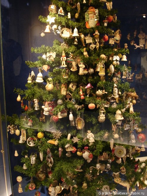 Любовь к ёлочным игрушкам, или путешествие за кратковременной красотой