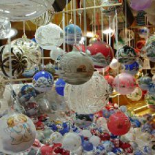 Любовь к ёлочным игрушкам, или путешествие за кратковременной красотой