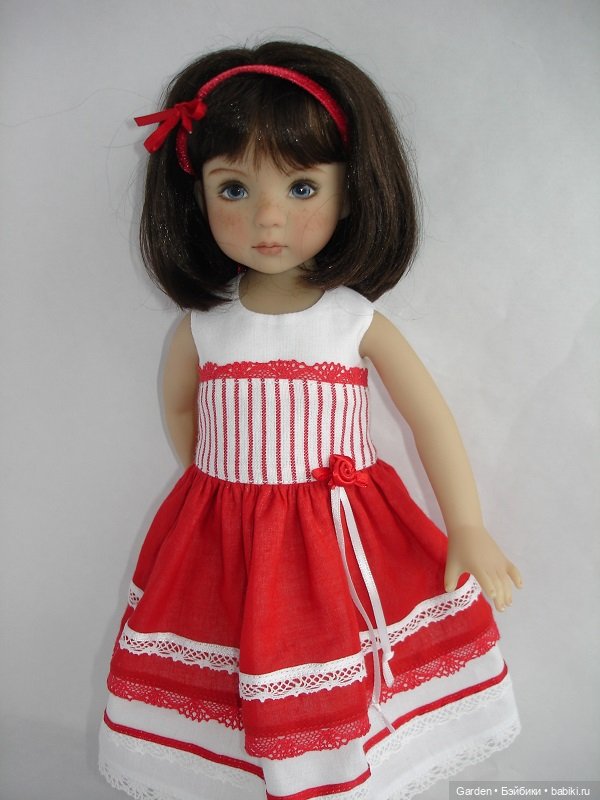 Платья для Little Darlings: батист, кружева, розочки и ленточки