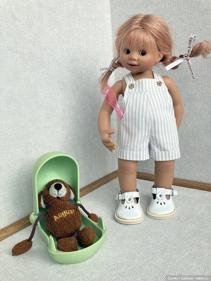 А что впереди — Одежда и обувь для кукол своими руками: фото