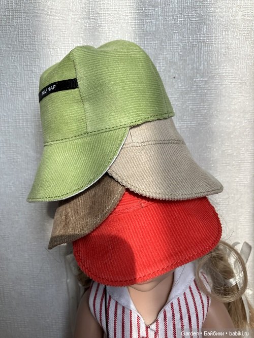 Кепки и комплекты с ними — Одежда и обувь для кукол своими руками: фото