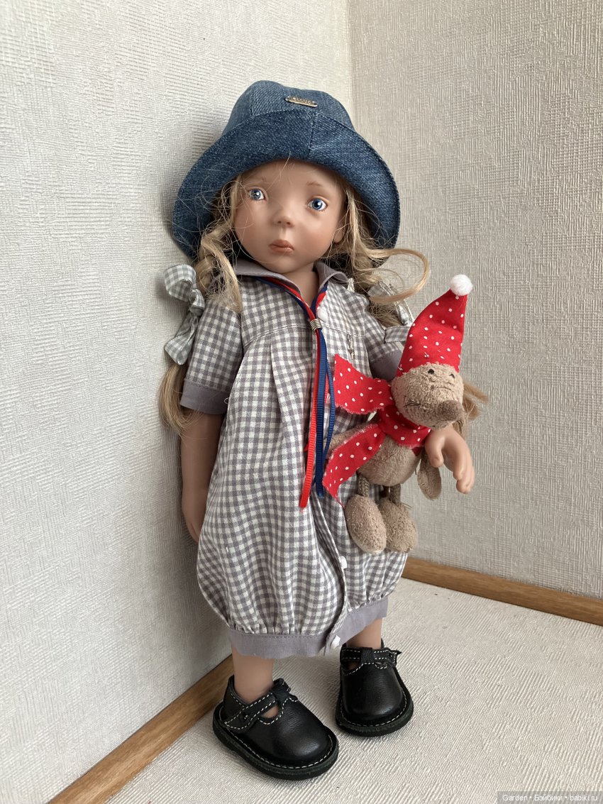Всюду клеточка — Одежда и обувь для кукол своими руками: фото