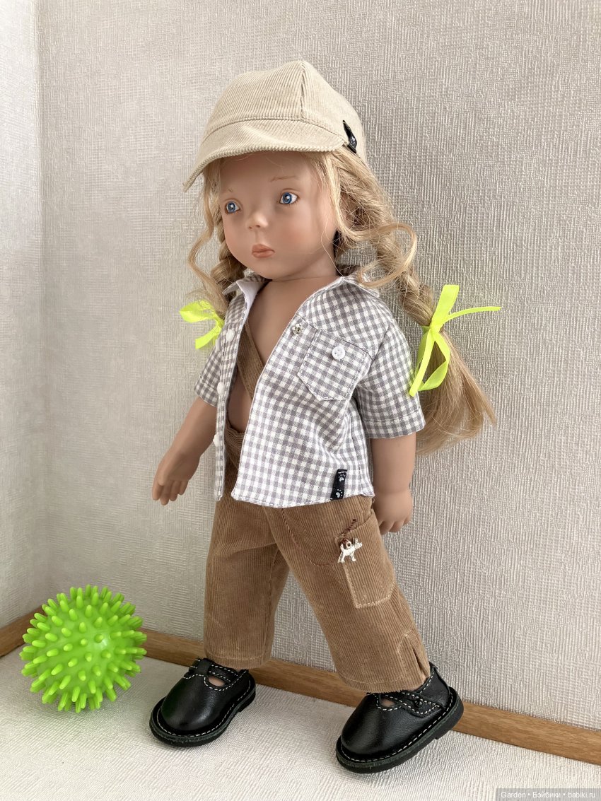 Всюду клеточка — Одежда и обувь для кукол своими руками: фото (фото 2)