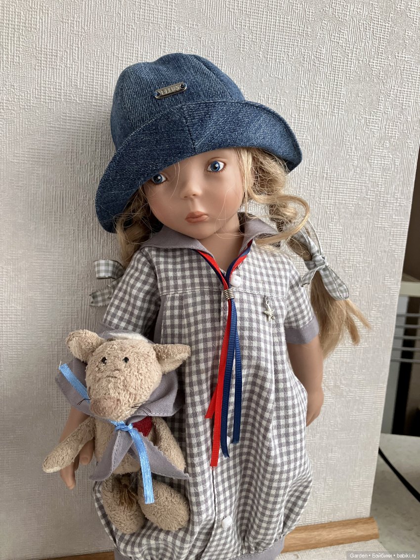 Всюду клеточка — Одежда и обувь для кукол своими руками: фото