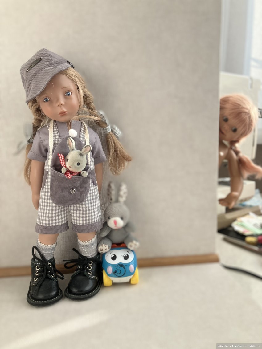 Всюду клеточка — Одежда и обувь для кукол своими руками: фото