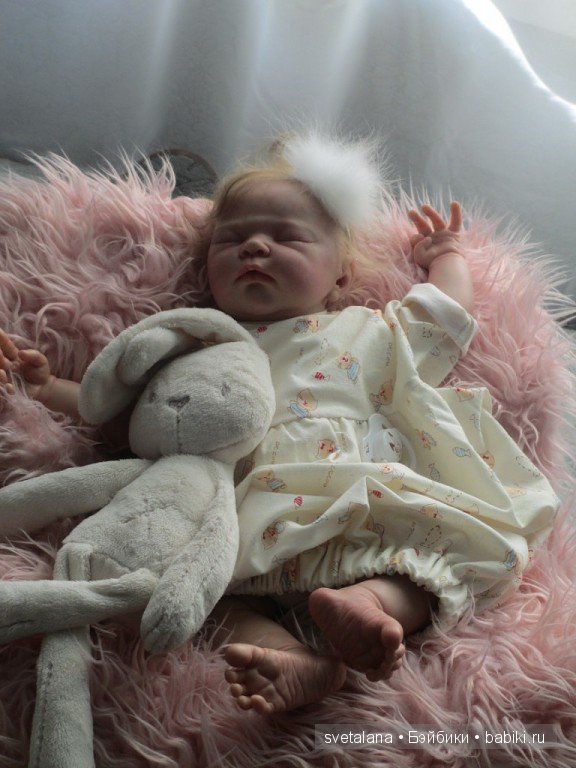 Знакомьтесь-мулаточка Софи... и кое кто еще... продолжение знакомства