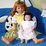 Ко мне девочки приехали