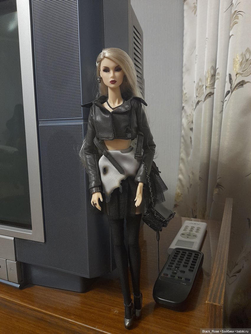 Безымянная пока Лилит