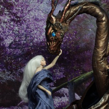 Девы и дракон