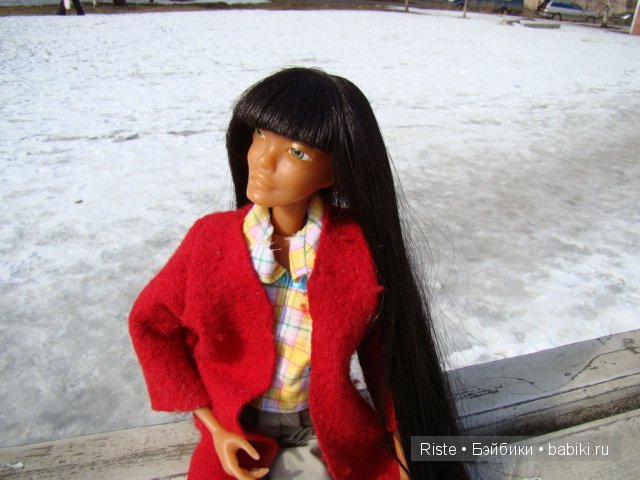 Кукла Мукла Юленька. Чужестранец