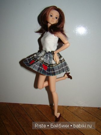 Momoko Day-off Delight. Пятнадцать образов Делайт