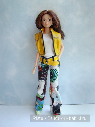 Momoko Day-off Delight. Пятнадцать образов Делайт