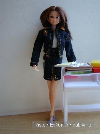 Momoko Day-off Delight. Пятнадцать образов Делайт