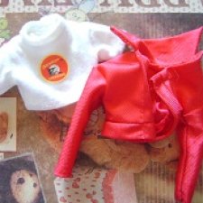 Футболка и кофта от Барби Baywatch Barbie 1994 год Футболка и кофта от Барби Baywatch Barbie 1994 год