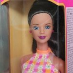 Barbie Pretty in Plaid  (брюнетка) 1998 год  / Новая в коробке
