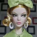Mizi Valley of the Dolls Глория