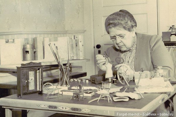 Убийства в кукольном домике | Бэйбики Убийства в кукольном домике