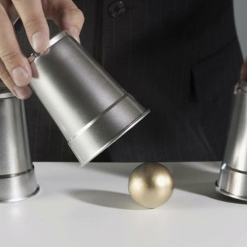 Озон - напёрсточник