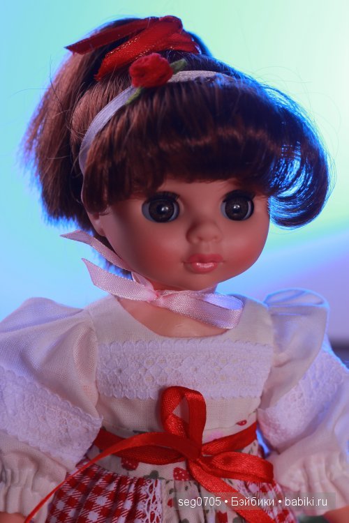 Барышня-крестьянка или два новых образа для куклы Элли фабрики "Весна" (фото 3)