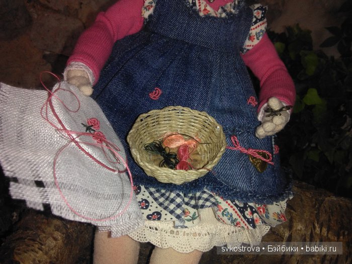 Рукодельница. Текстильная кукла (фото 2)