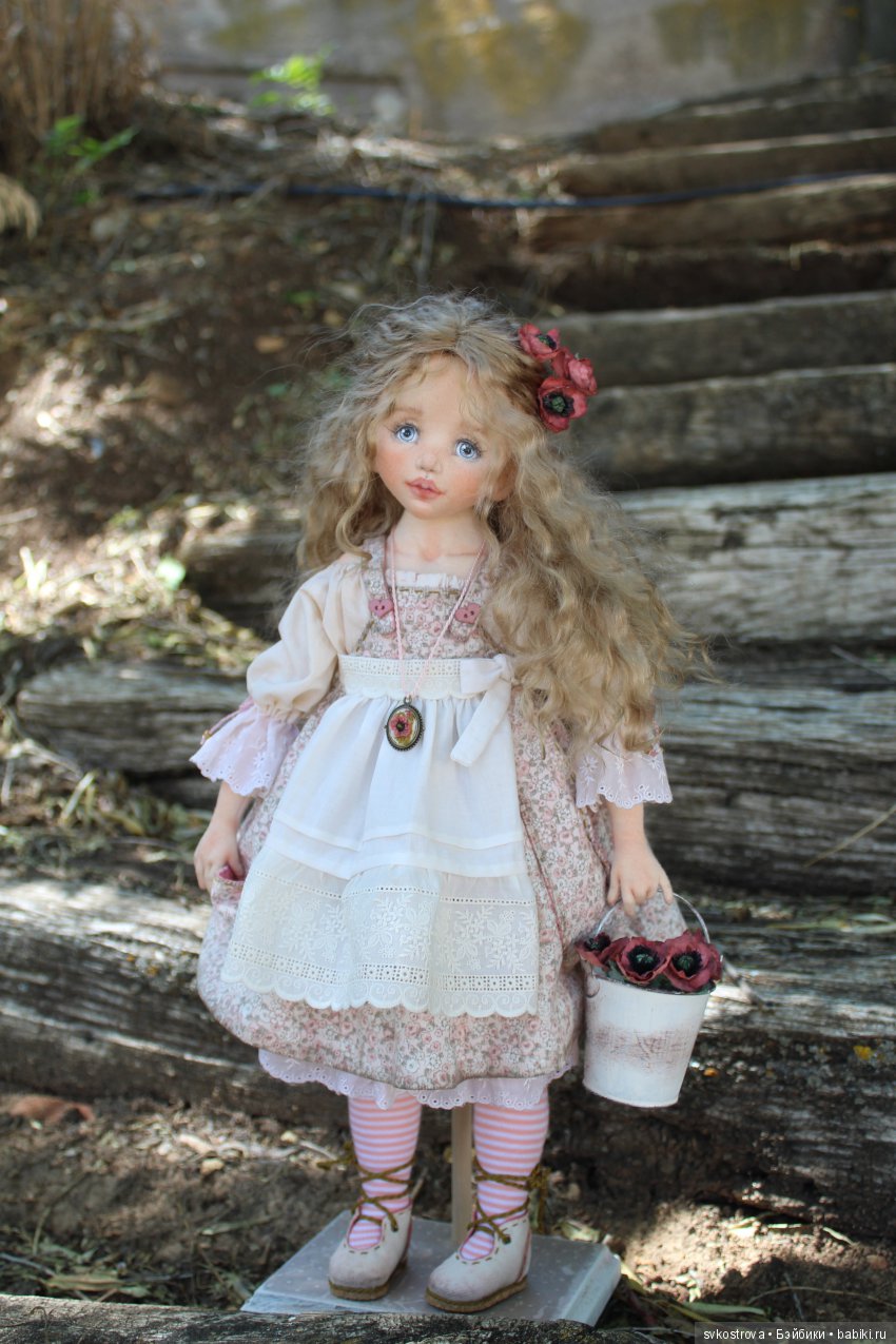 Девочка с маками. Текстильная кукла - душа, завернутая в ткань (фото 3)