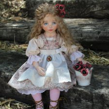 Девочка с маками. Текстильная кукла - душа, завернутая в ткань