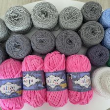 2кг.100гр!!!! Много пряжи. 2кг.100гр!!!! Много пряжи.