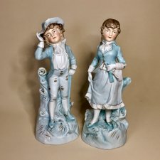 ! Влюблённая пара . Бисквитный фарфор . Винтаж . ! Влюблённая пара . Бисквитный фарфор . Винтаж .