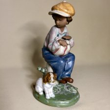 Статуэтка «Мальчик со щенком « от Lladro . Винтаж!
