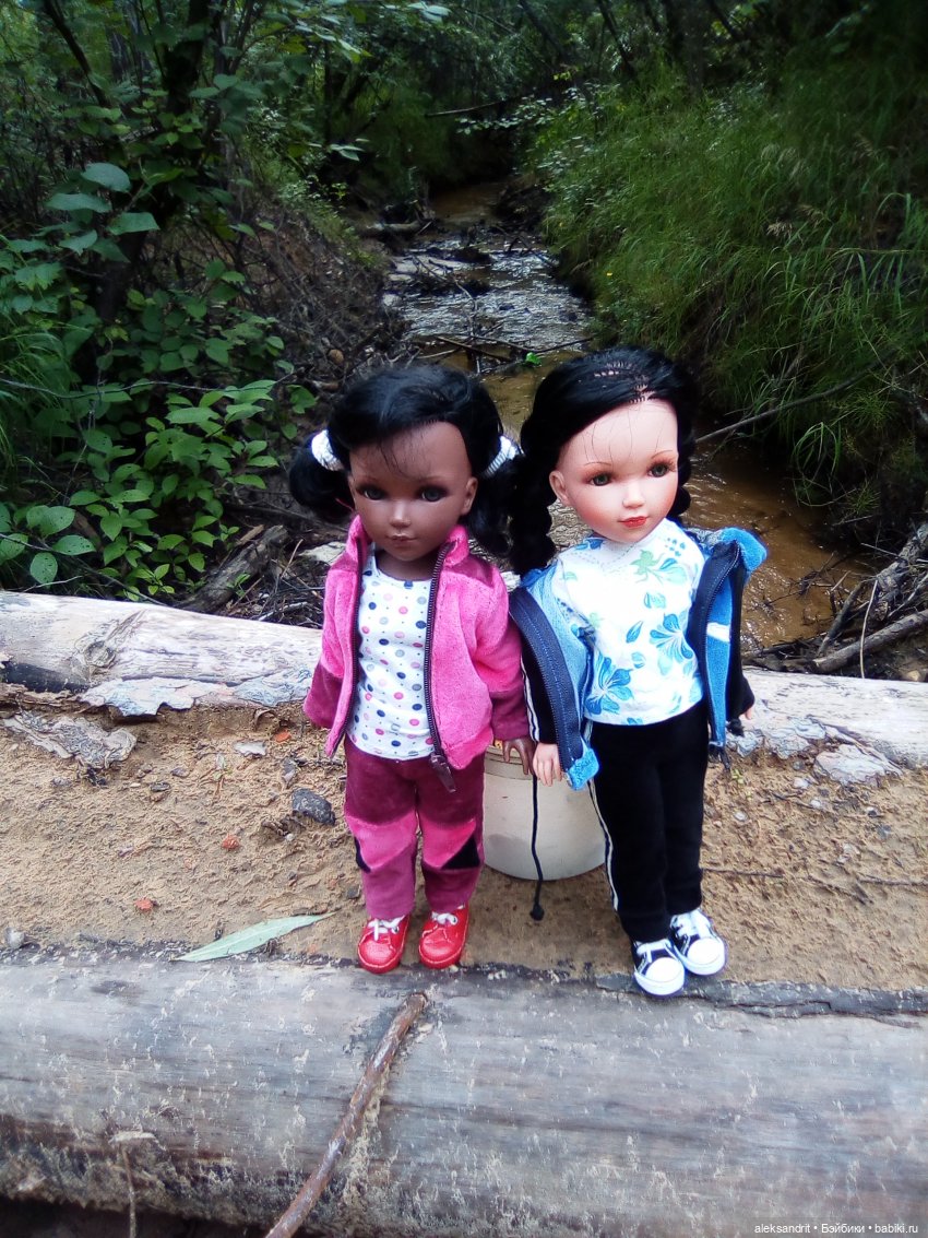 Мои Маришки или как мы по лесу гуляли