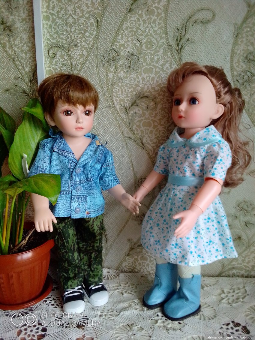 Принцессы и мальчик... или не совсем обычные куклы (фото 4)